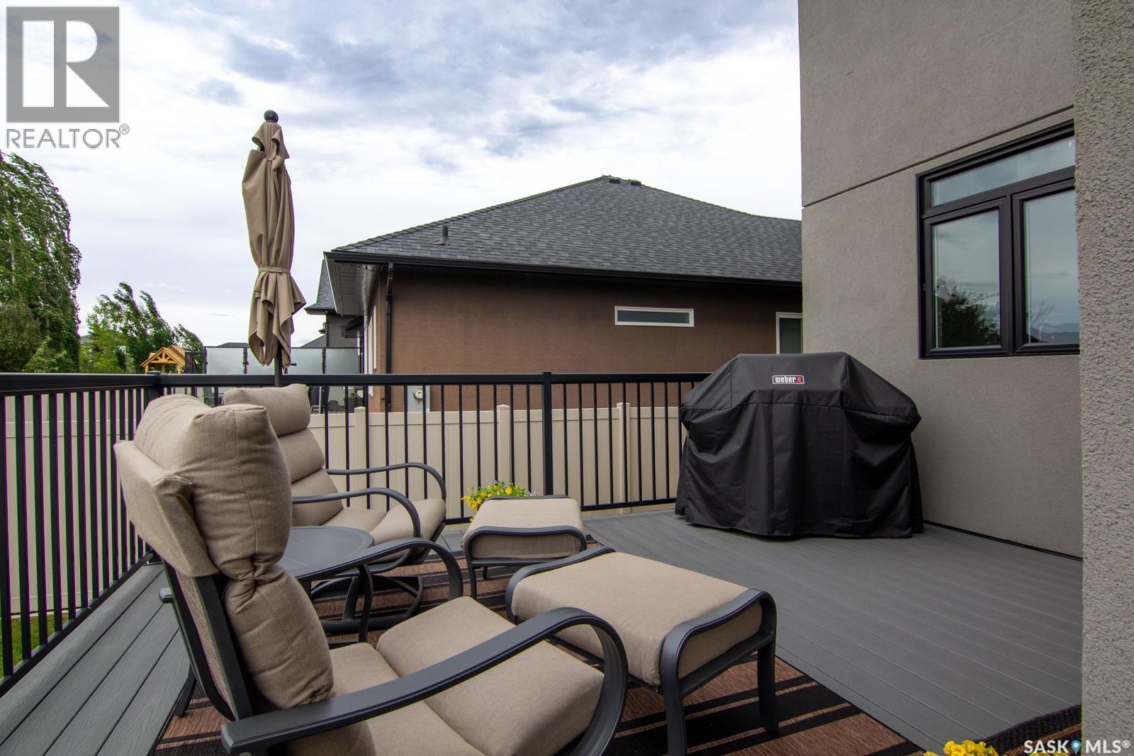 243 Pohorecky STREET — photo 40