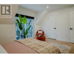 16 Habibi Lane, Toronto, ON M6E1N1 Photo 22