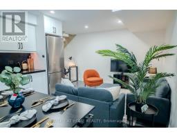 16 Habibi Lane, Toronto, ON M6E1N1 Photo 31