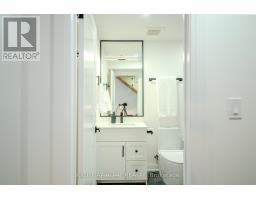 16 Habibi Lane, Toronto, ON M6E1N1 Photo 37