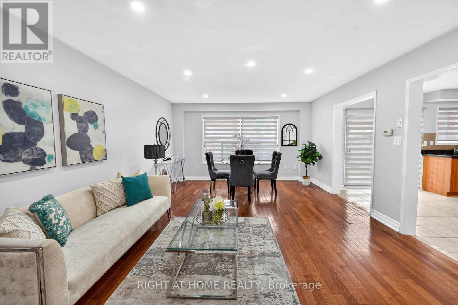 36 EARLSBRIDGE BOULEVARD - 7