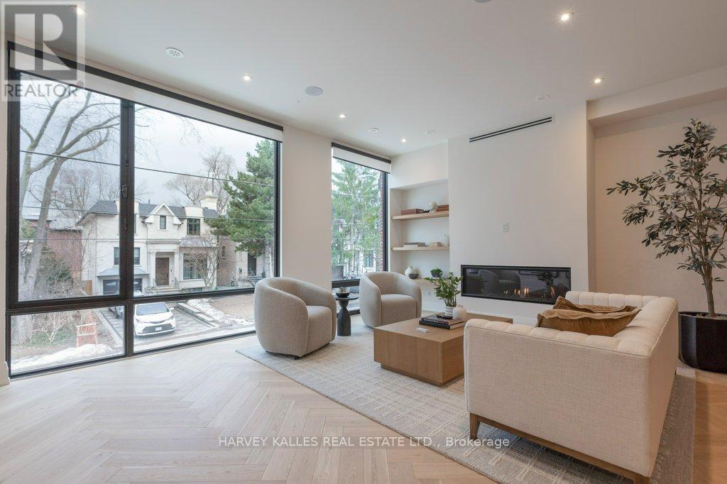 32 EVERGREEN GARDENS - 23