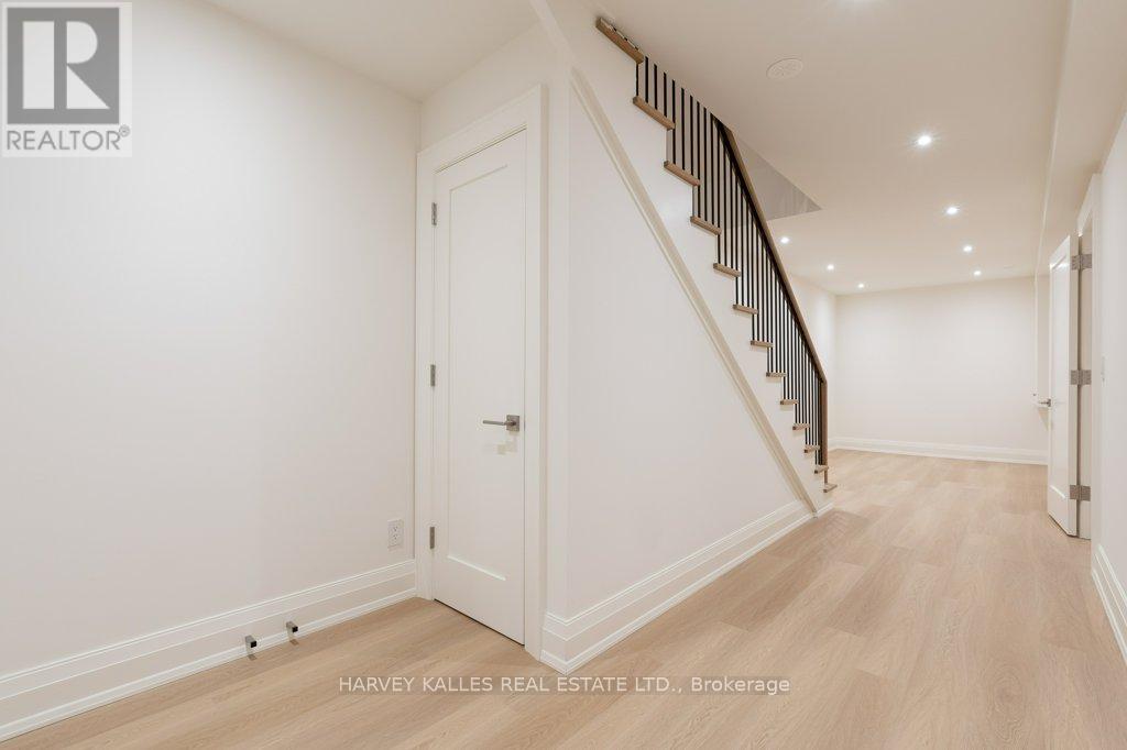 32 EVERGREEN GARDENS - 46