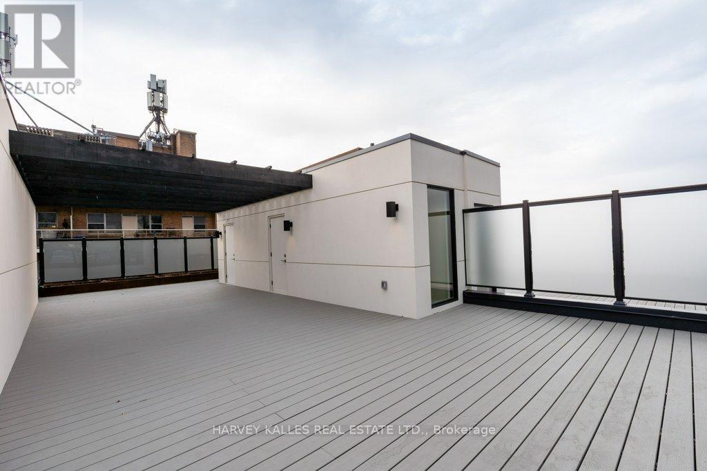 32 EVERGREEN GARDENS - 40