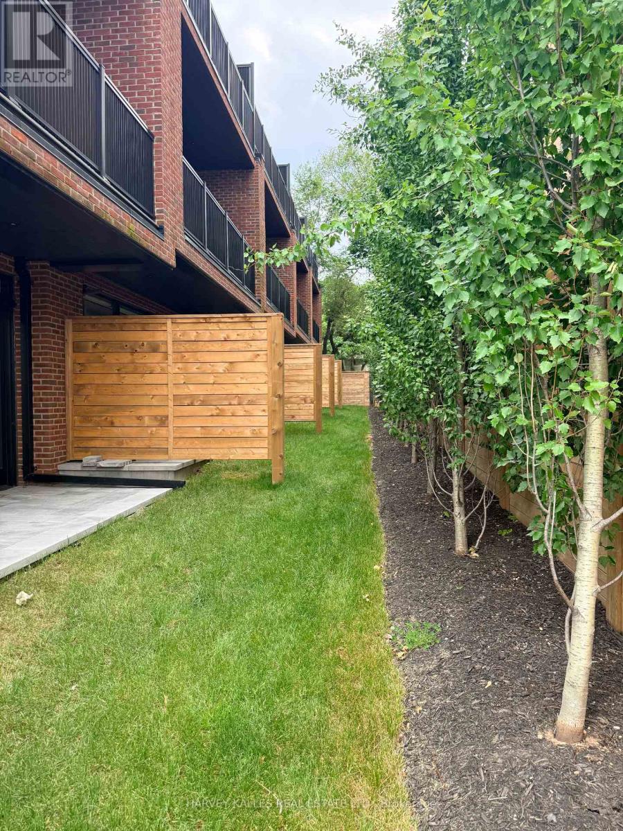 32 EVERGREEN GARDENS - 50