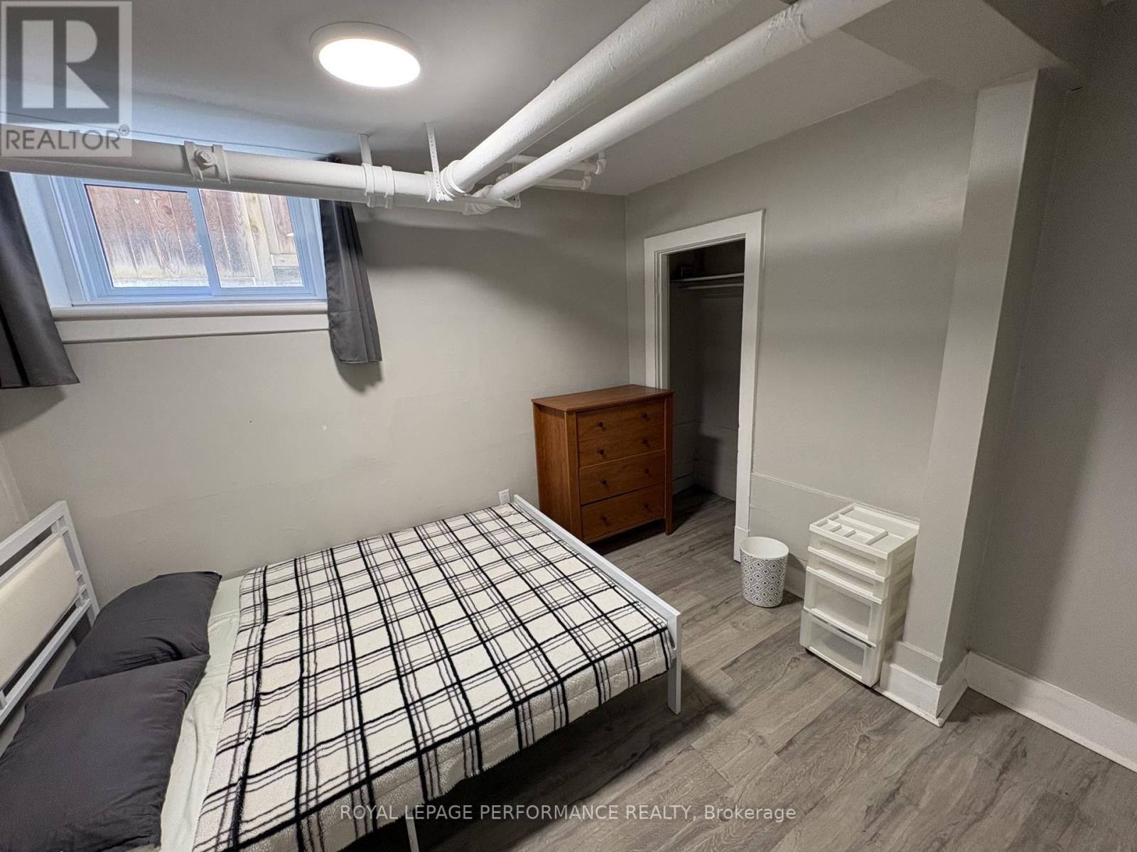 2 Bed, 1 Bath Multi-Family for Rent in Ottawa – B – 721 COOPER STREET, Ottawa – MLS# X12983848 - Image 9