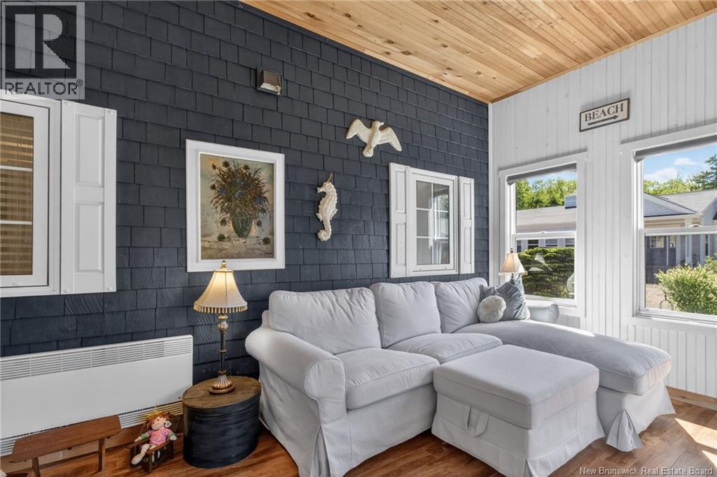 18 Jimarie Lane - 24
