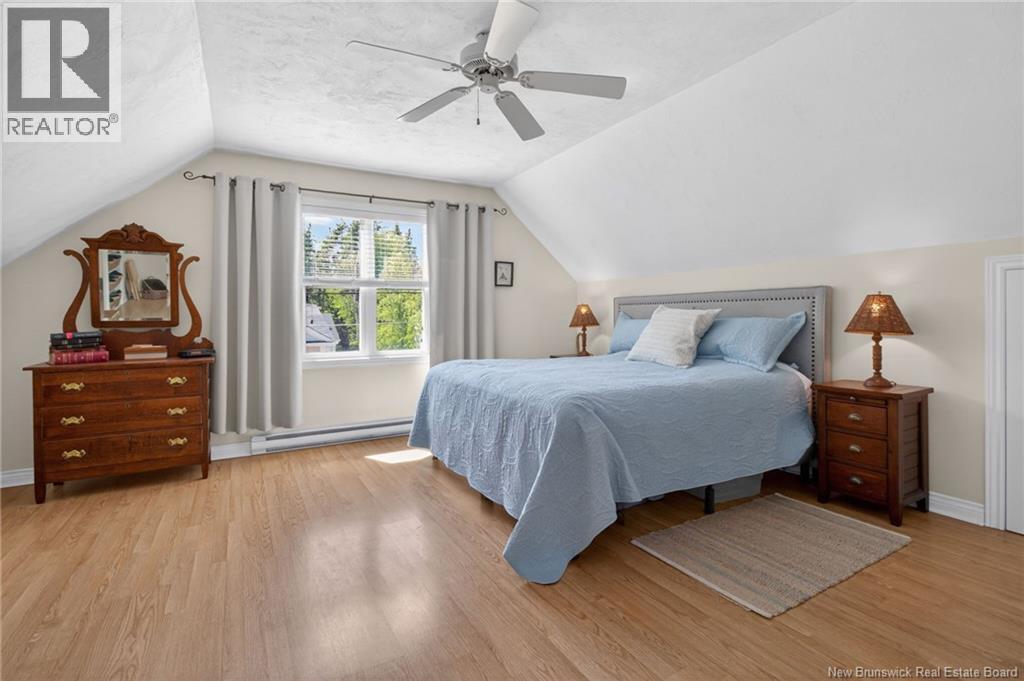 18 Jimarie Lane - 30