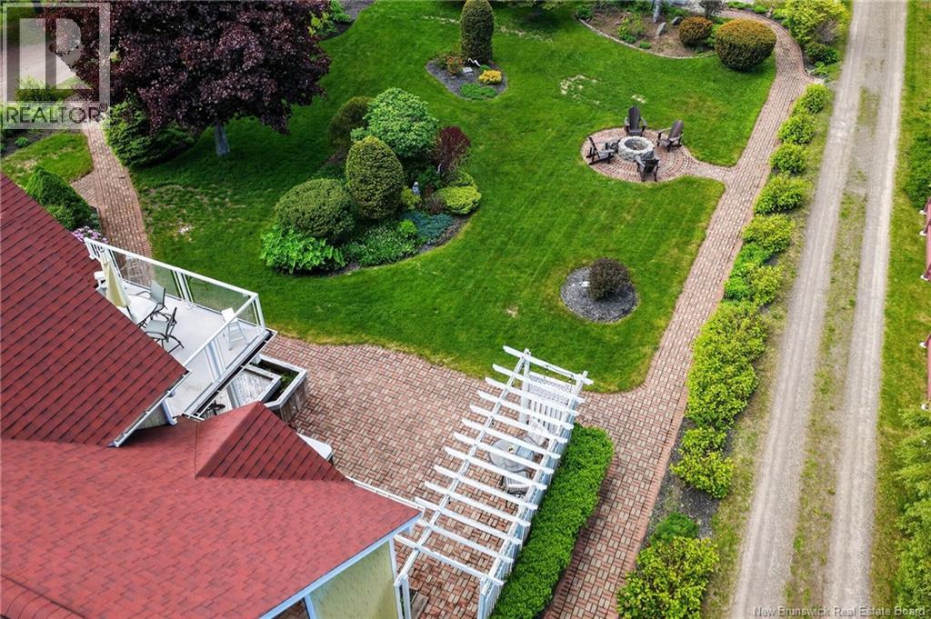 18 Jimarie Lane - 38