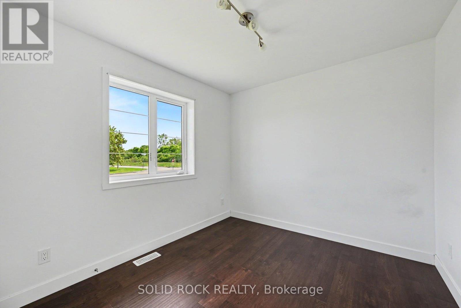830 PORTELANCE AVENUE - 21