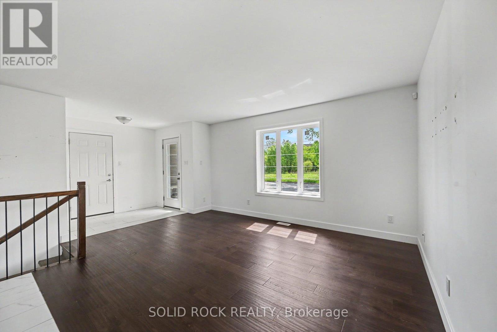 830 PORTELANCE AVENUE - 7