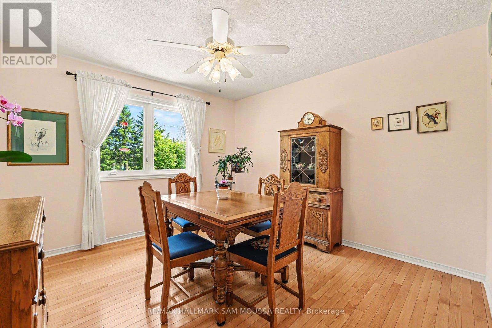 6482 HARVEST GROVE DRIVE — photo 13 of 48