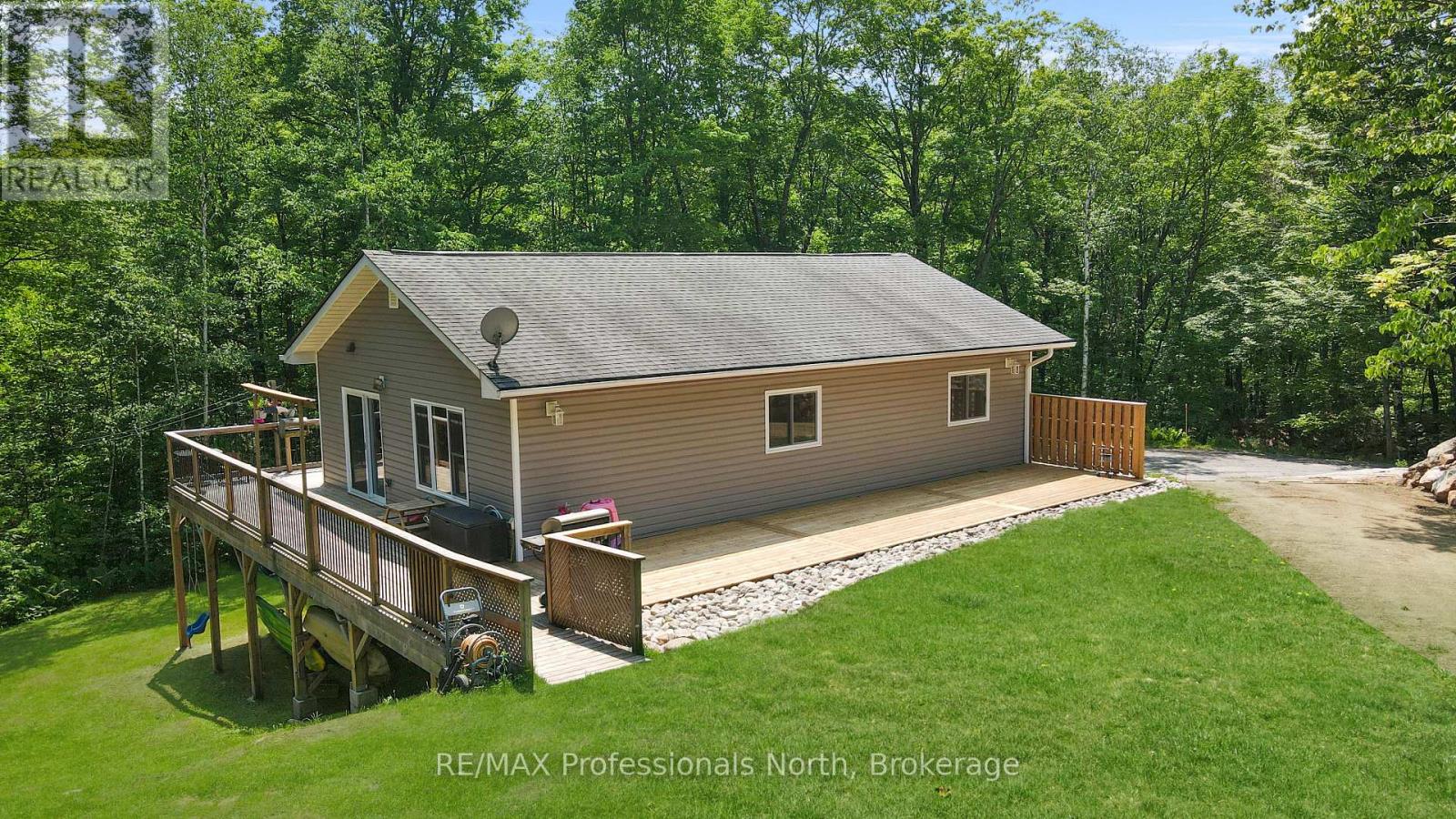1310 ALEXANDER ROAD - 3