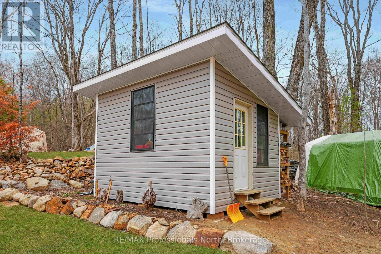 1310 ALEXANDER ROAD - 27