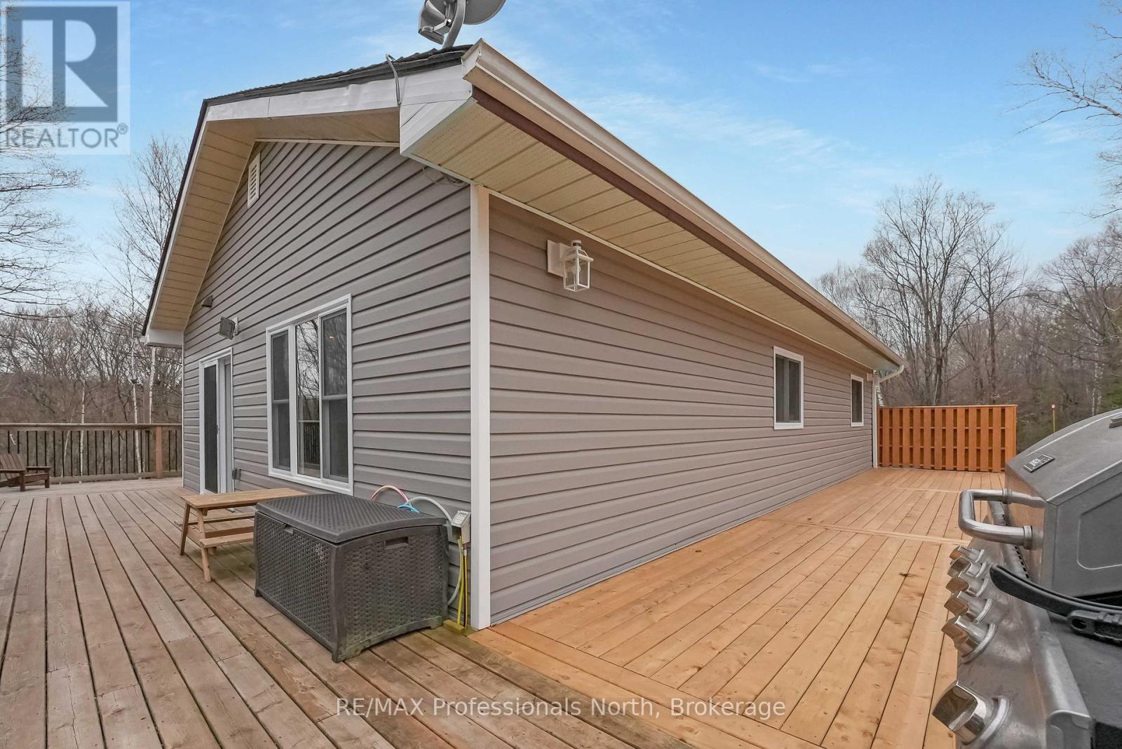 1310 ALEXANDER ROAD - 44