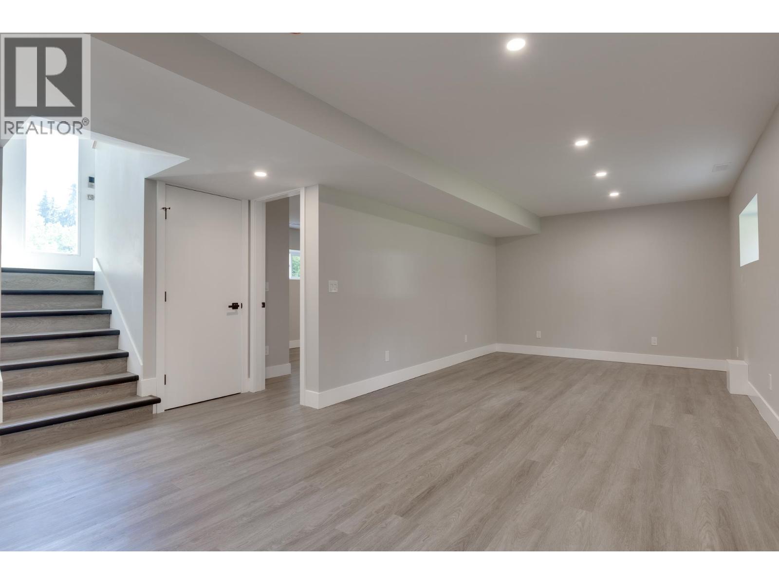 3667 WINSLOW DRIVE - 15