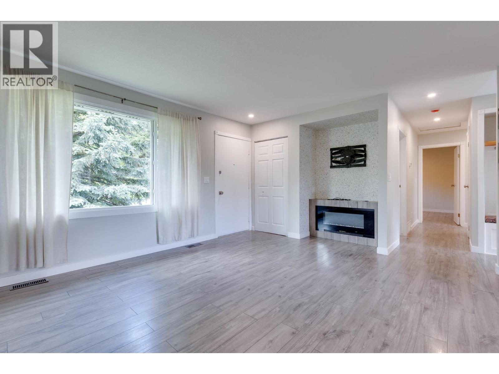 3667 WINSLOW DRIVE - 6