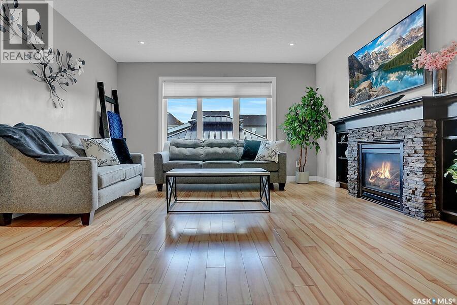8705 Hincks LANE — photo 6