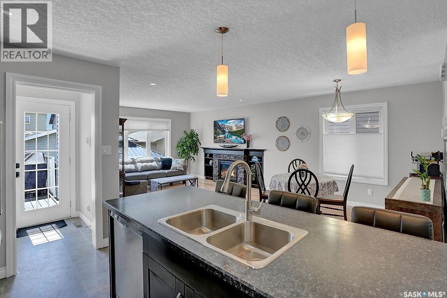 8705 Hincks LANE — photo 11