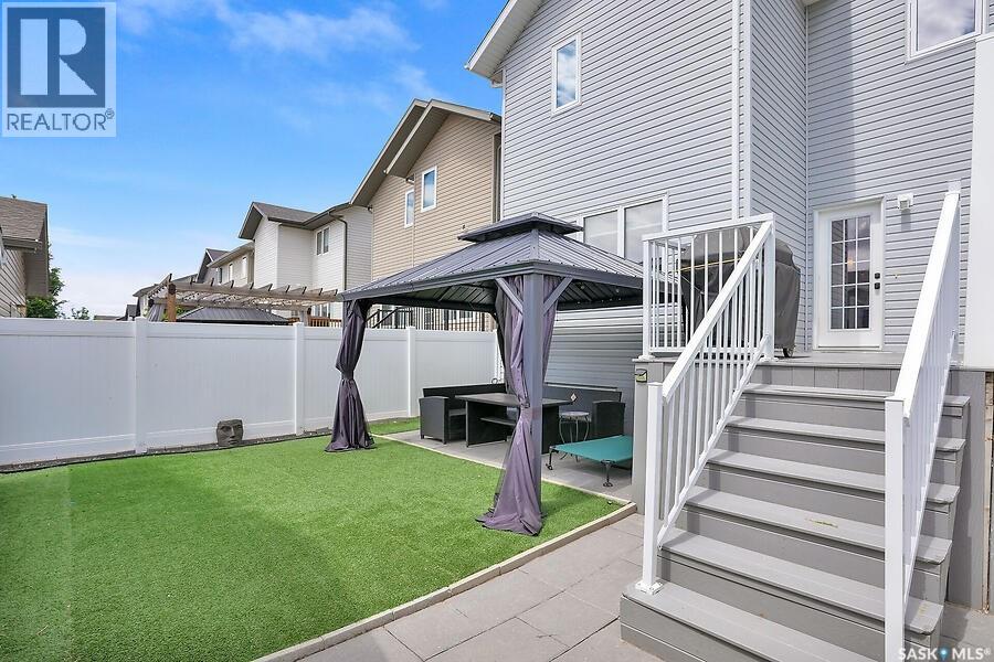 8705 Hincks LANE — photo 49