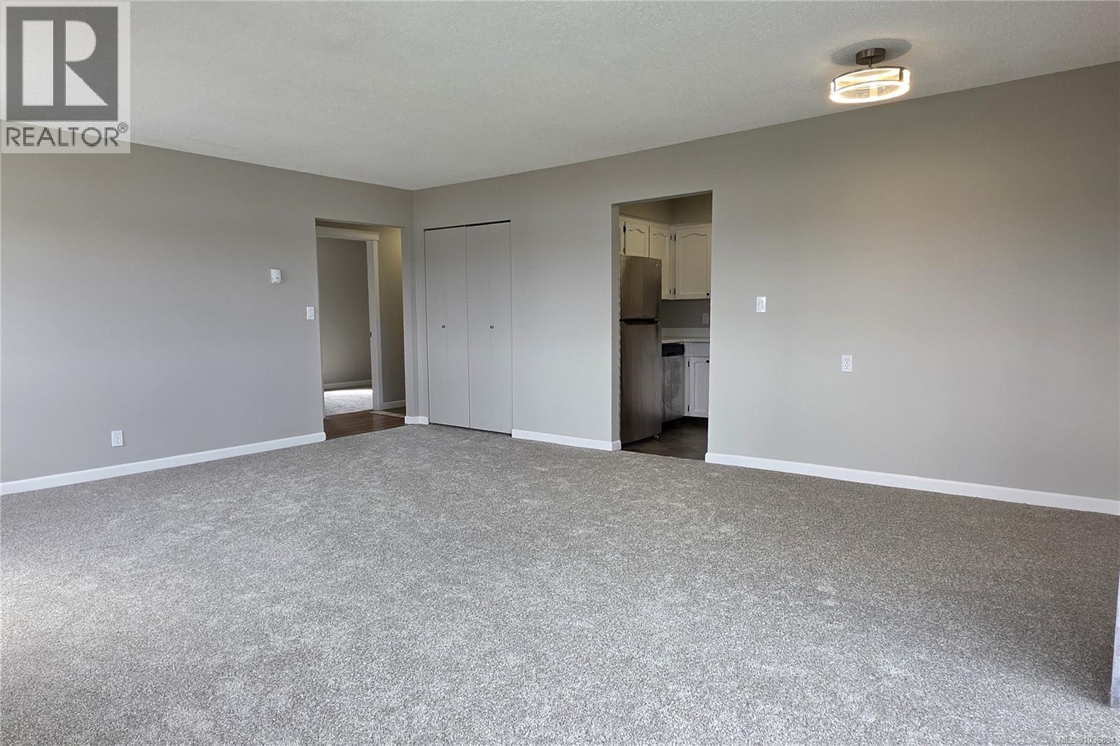#305 907 Cedar St - 9