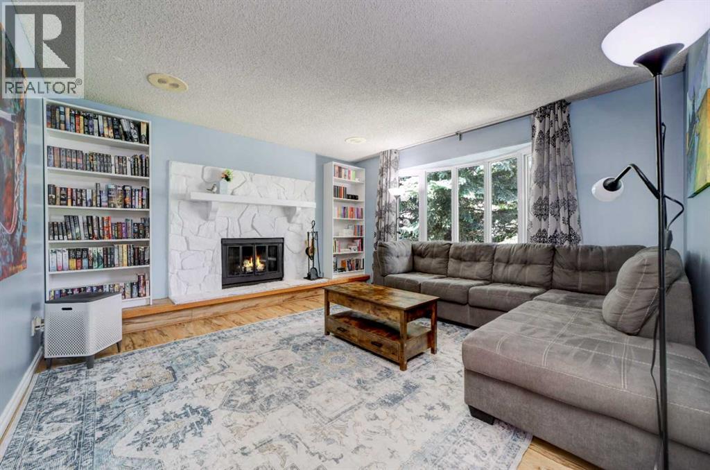 110 Temple Boulevard W - photo 5