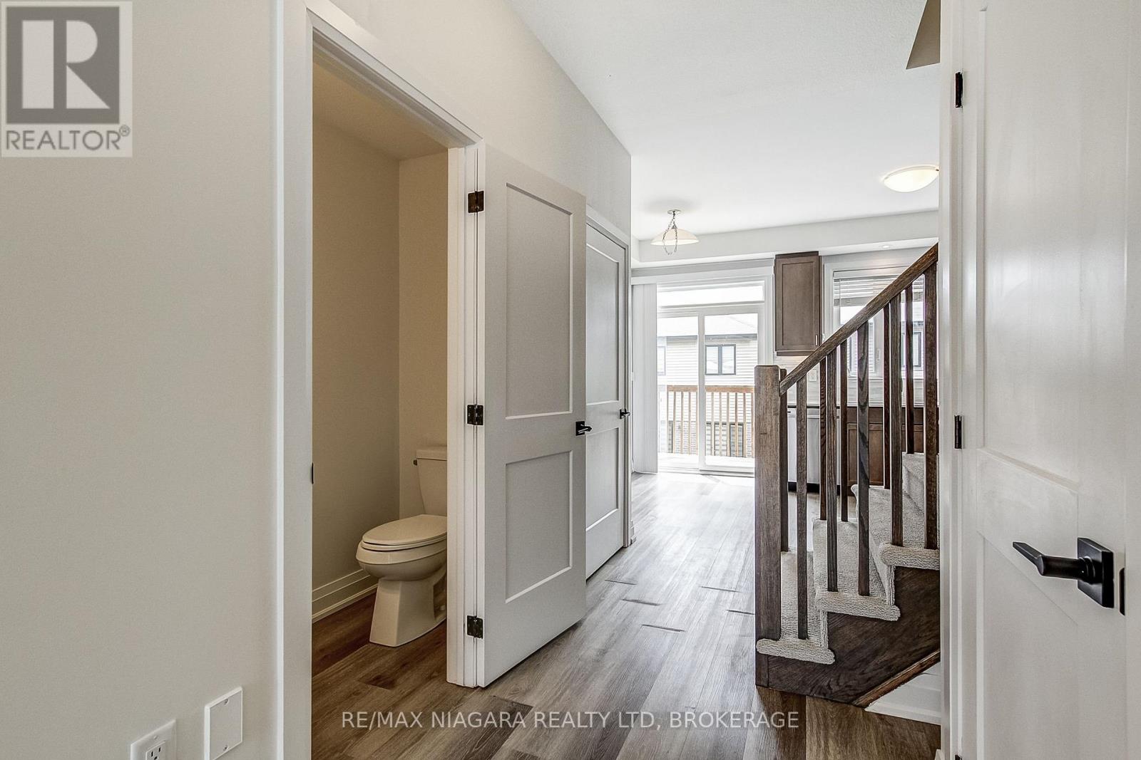 #58 461 BLACKBURN DRIVE - 14