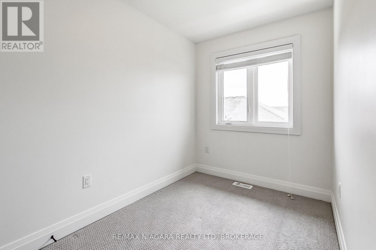 #58 461 BLACKBURN DRIVE - 28