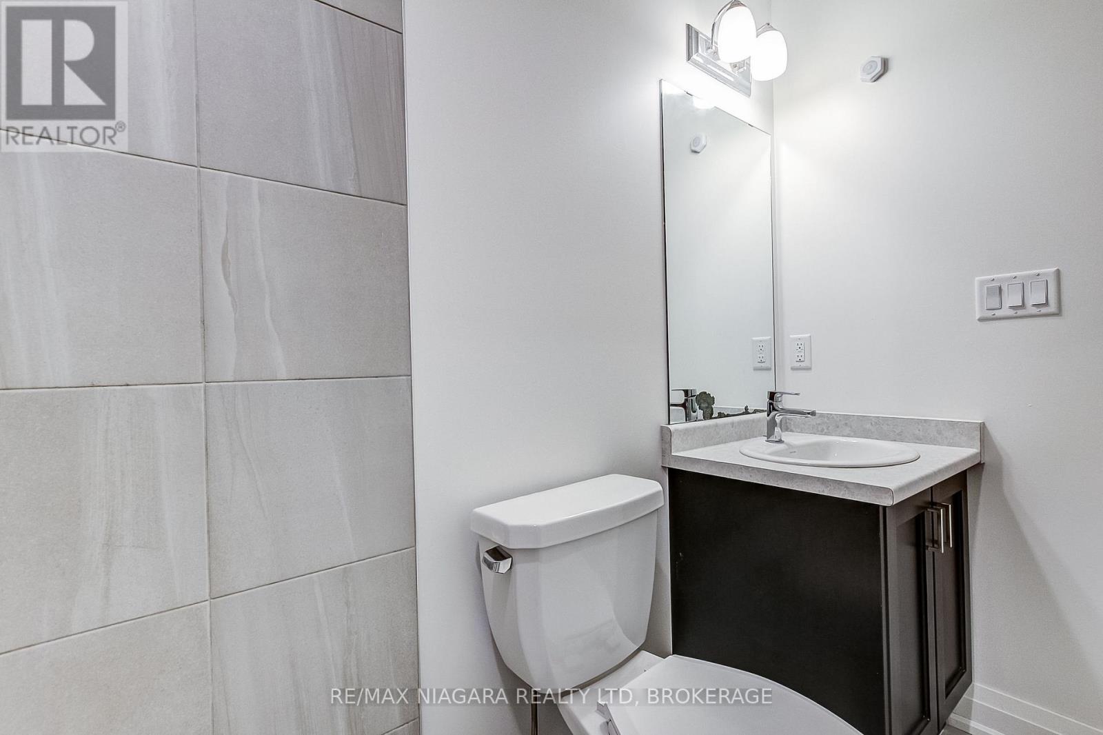 #58 461 BLACKBURN DRIVE - 37