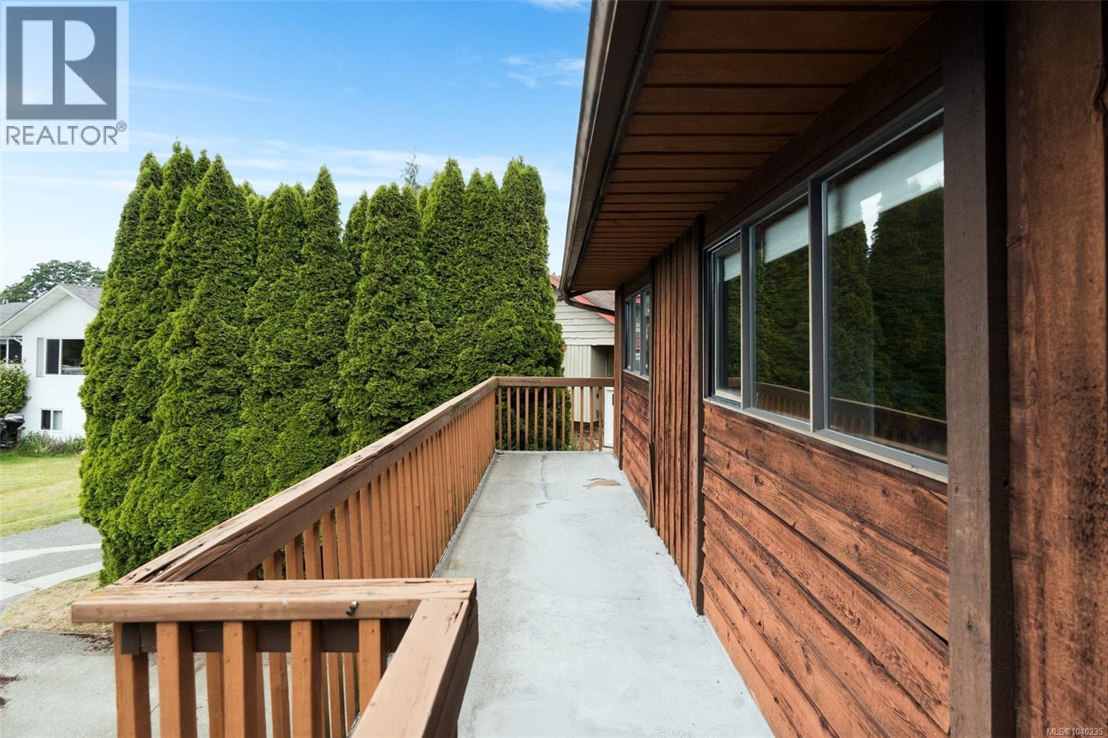 1655 Hybury Place, Saanich