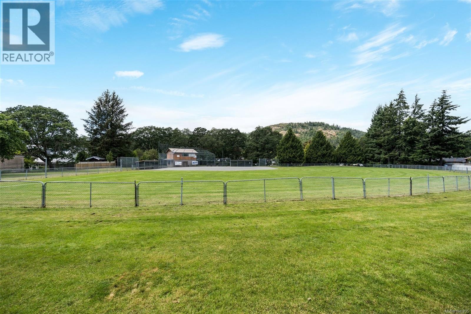  1655 Hybury Place, Saanich