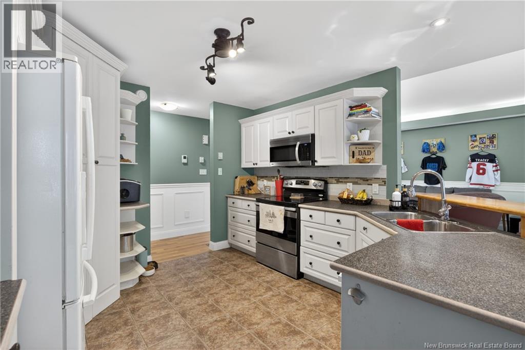 91 Maclean Court - 10