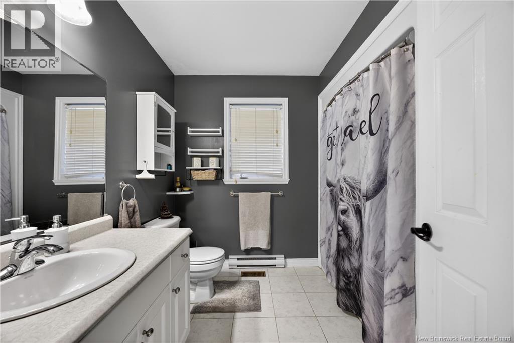 91 Maclean Court - 17