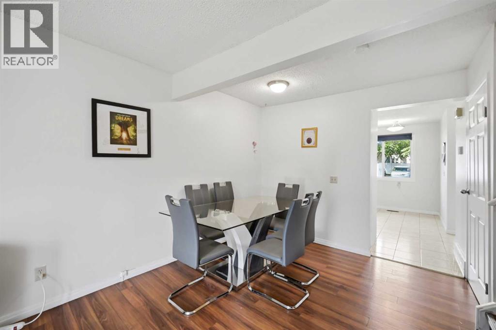409 Georgian Villas NE — photo 11