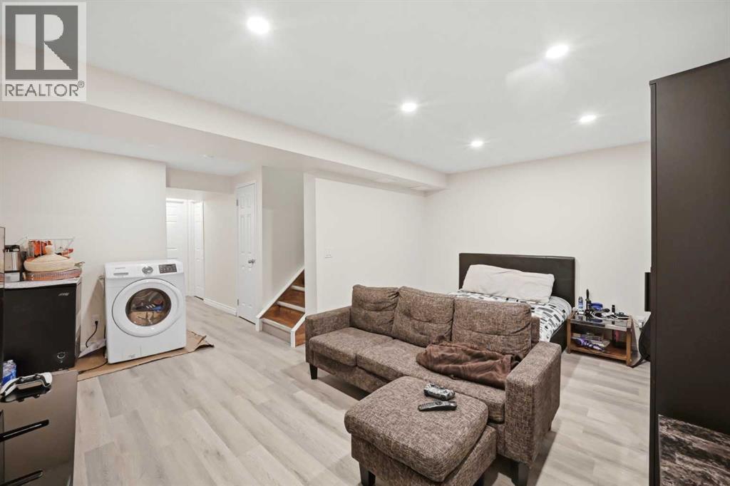 409 Georgian Villas NE — photo 29