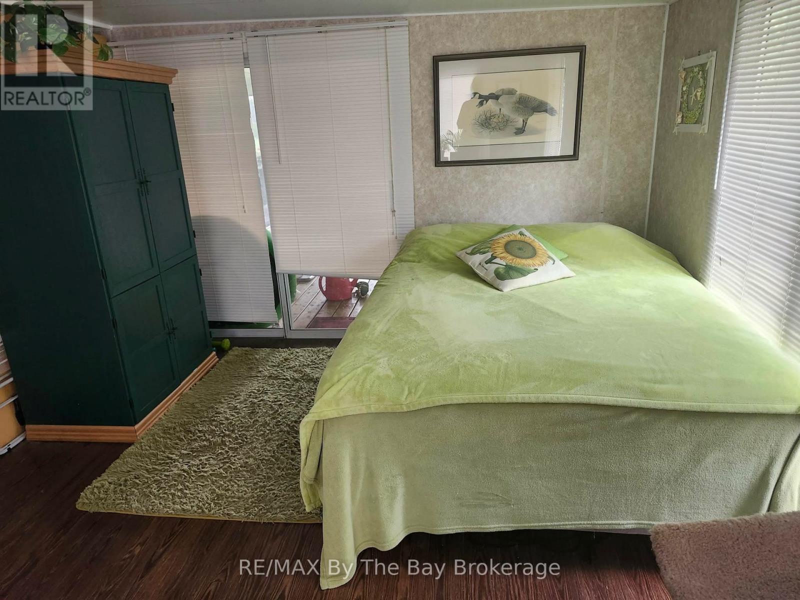 1 WHITE PINES TRAIL - 14