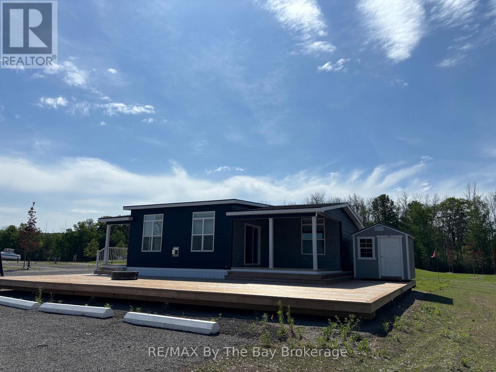 #38 3282 OGDEN'S BEACH ROAD - 32