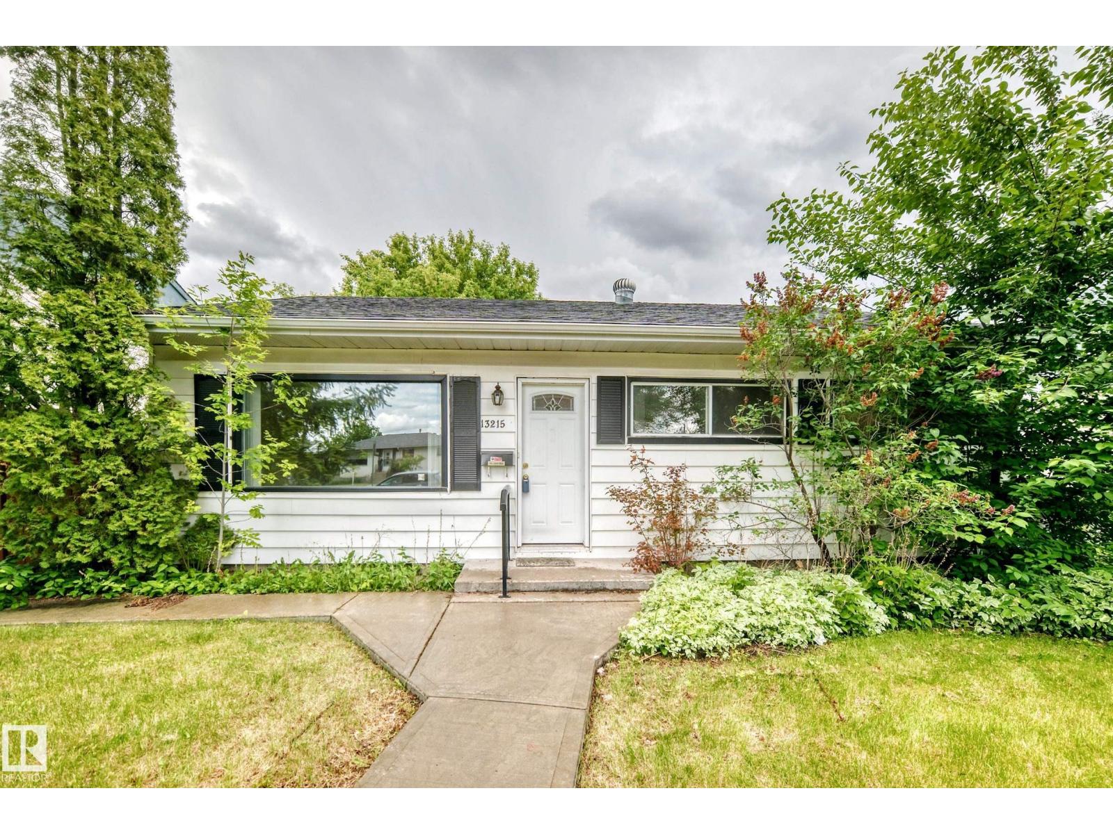 13215 132 AV NW - 1