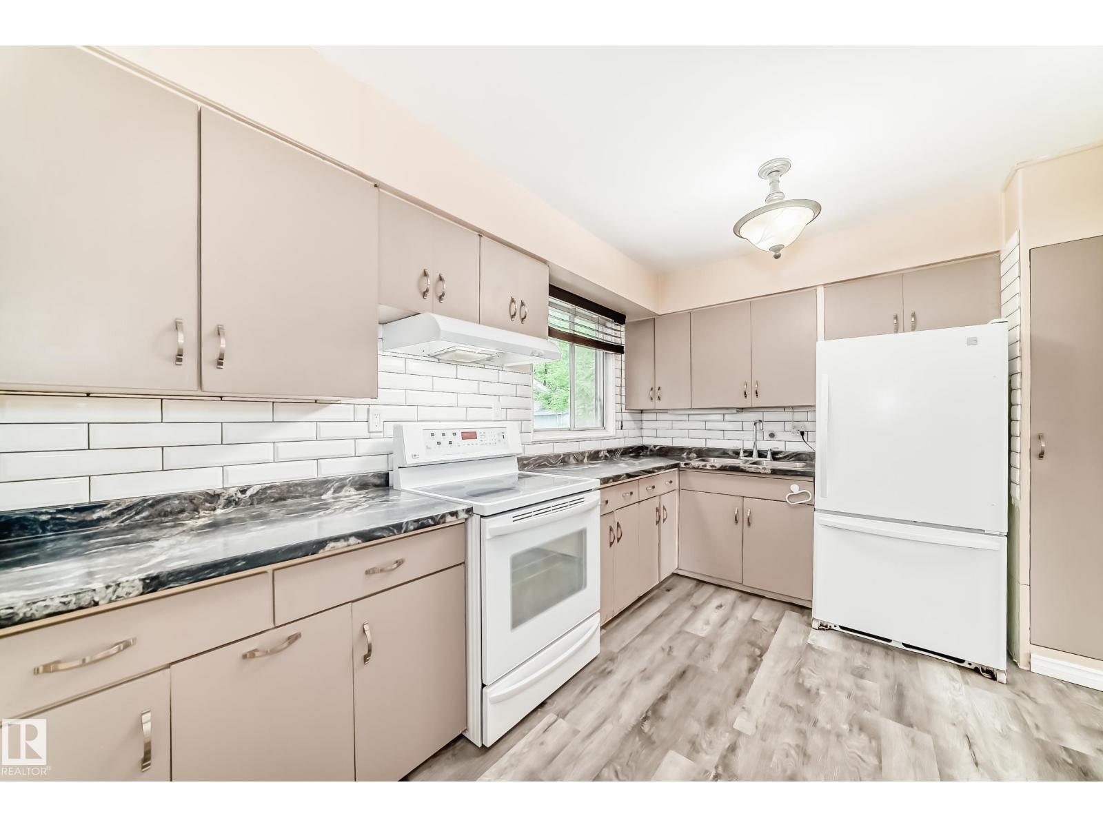 13215 132 AV NW - 10
