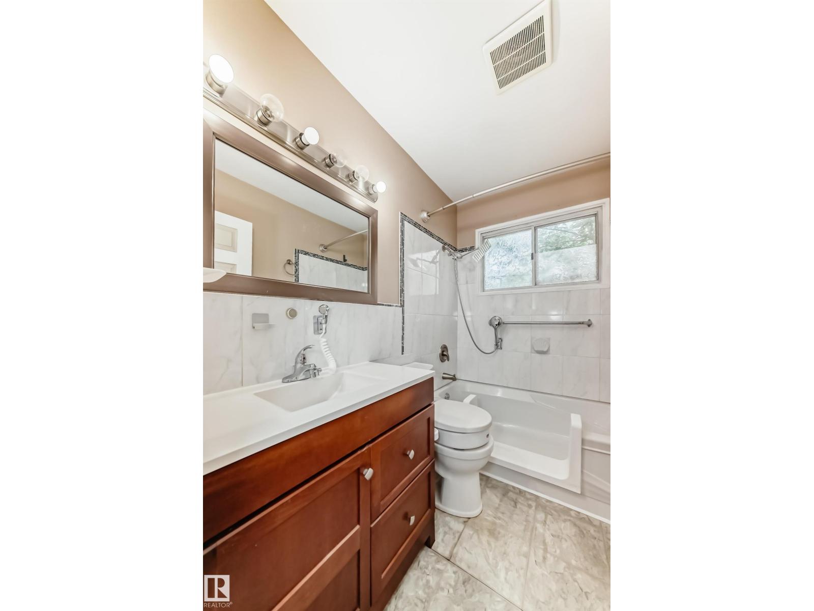 13215 132 AV NW - 22