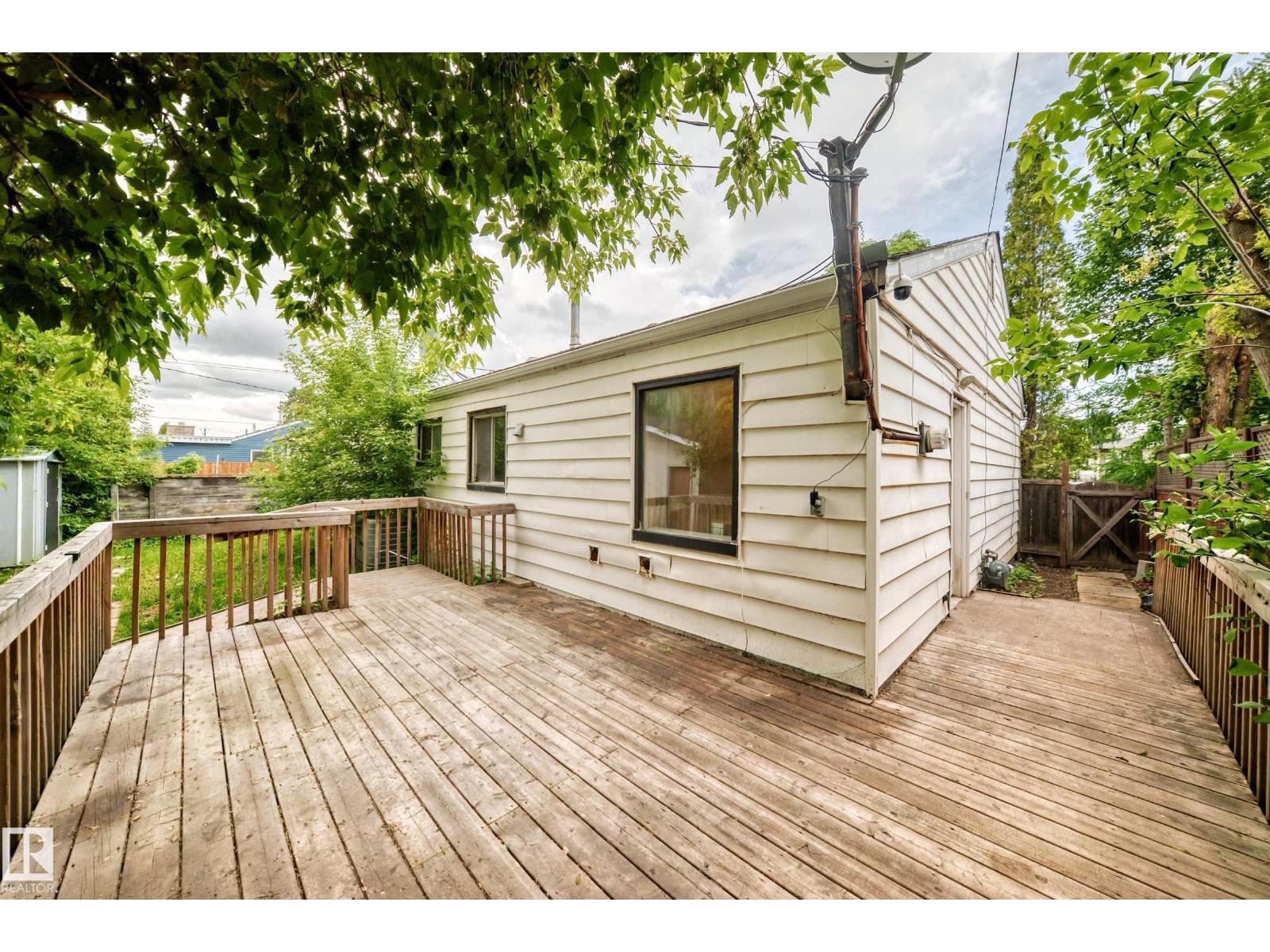 13215 132 AV NW - 24
