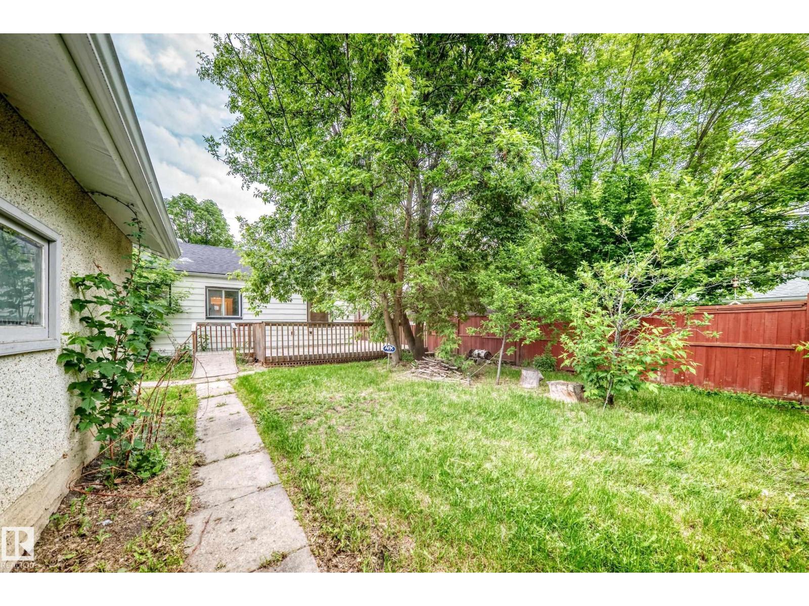 13215 132 AV NW - 32