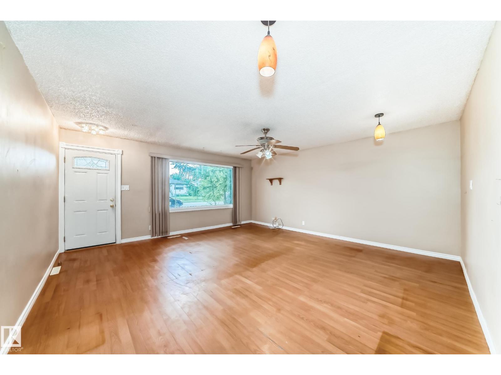 13215 132 AV NW - 4