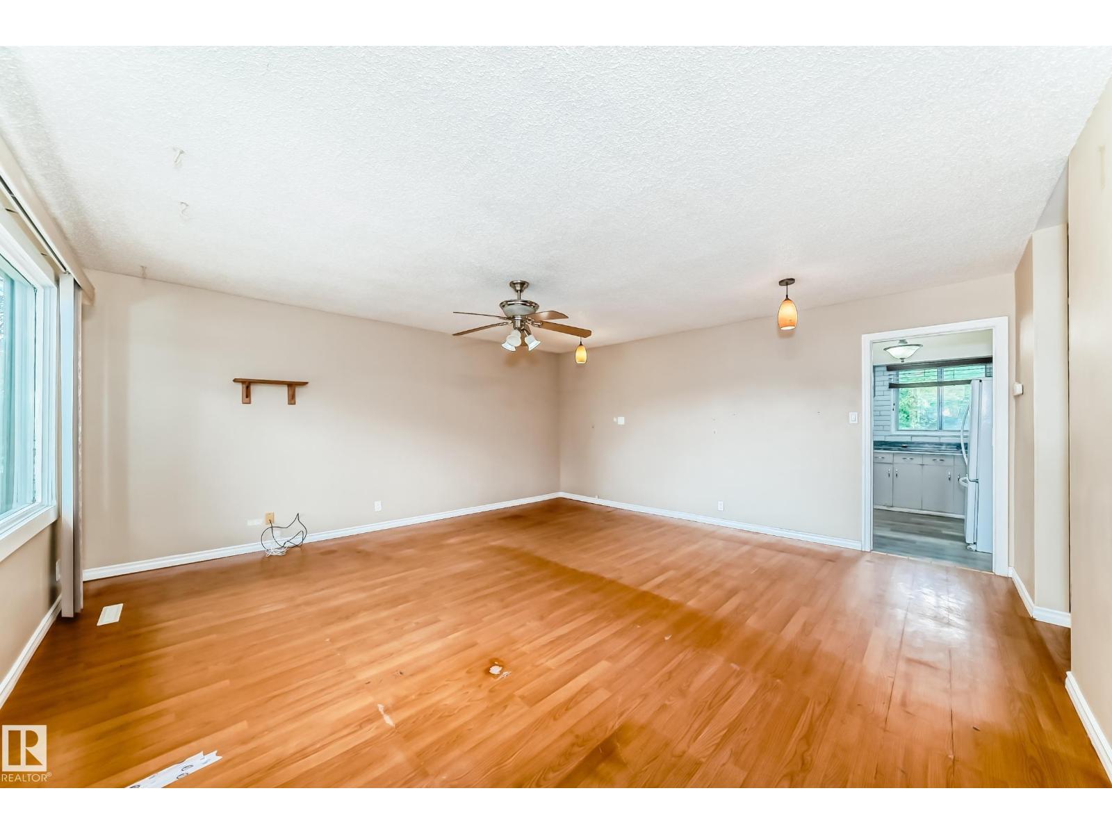 13215 132 AV NW - 6