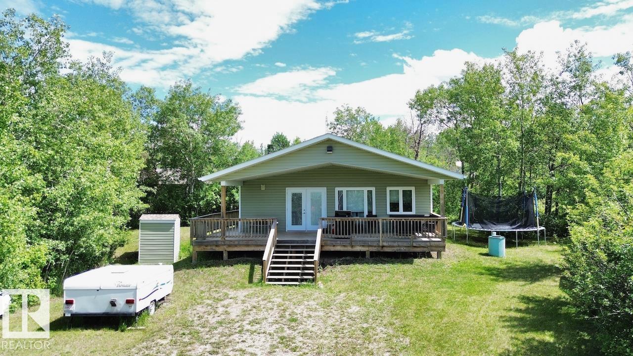 4 Kaylee Crescent WHITE SANDS - 1
