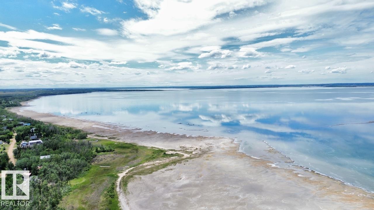 4 Kaylee Crescent WHITE SANDS - 13
