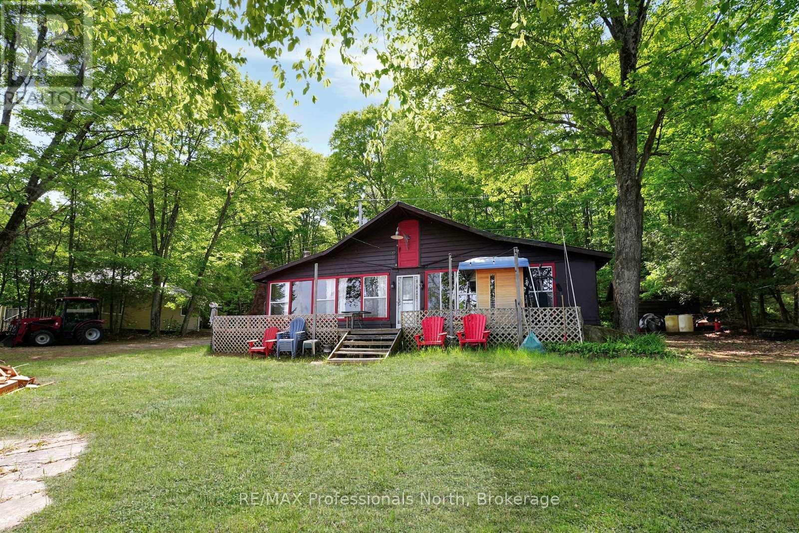 1024 NORANDY LANE - 8