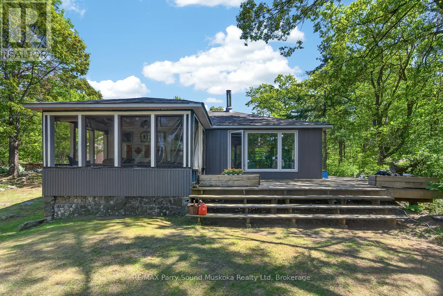 130 HEALEY LAKE WATER - 1
