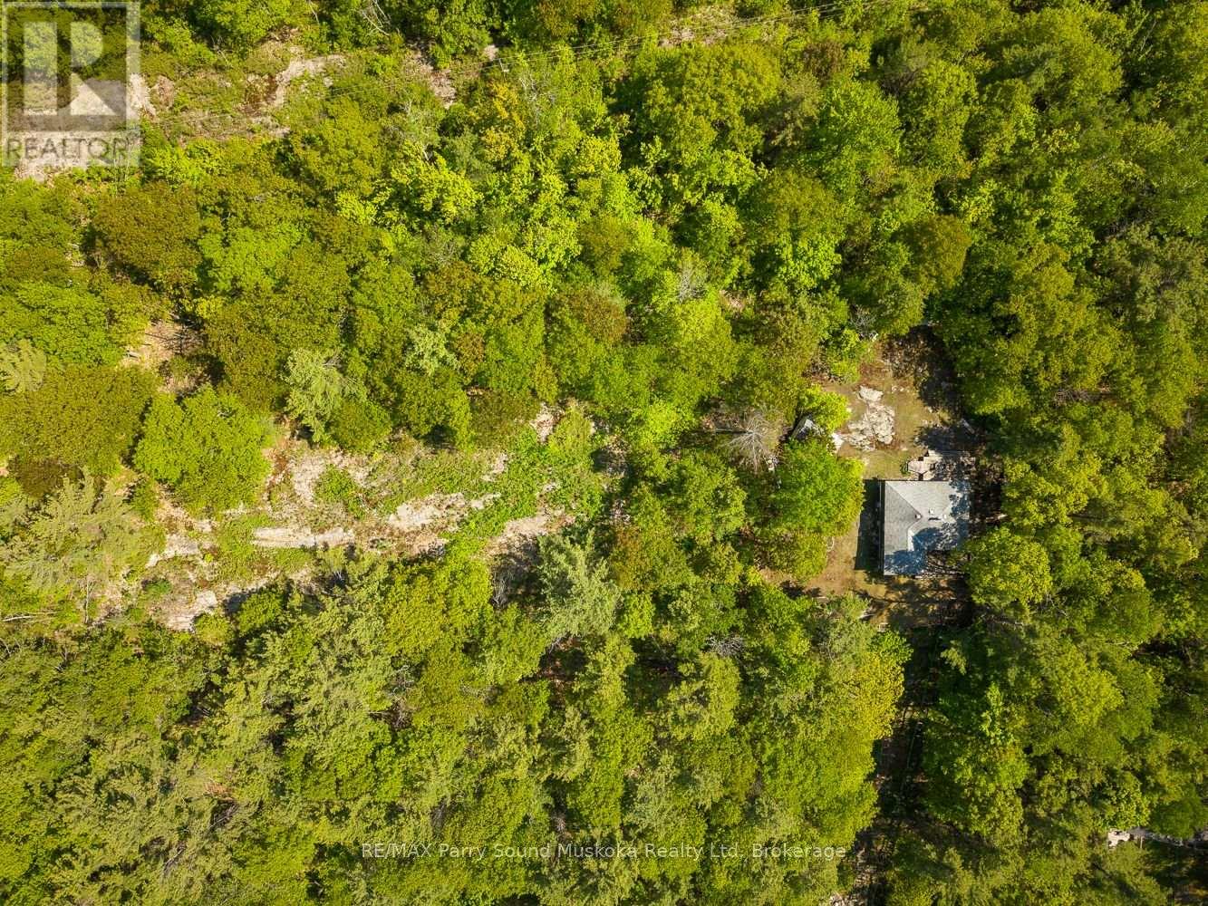 130 HEALEY LAKE WATER - 10