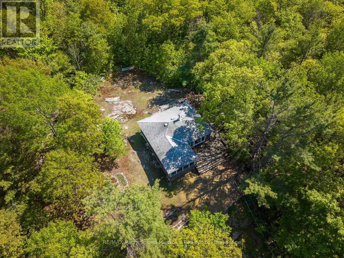 130 HEALEY LAKE WATER - 12